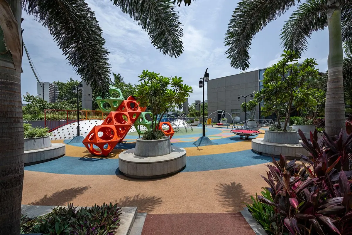 Family at BOMBAY ISLAND CITY CENTER (ICC), Dadar East, Mumbai